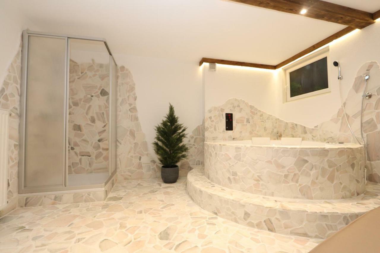 Appartement Haensel & Gretel 웨르펜웽 외부 사진